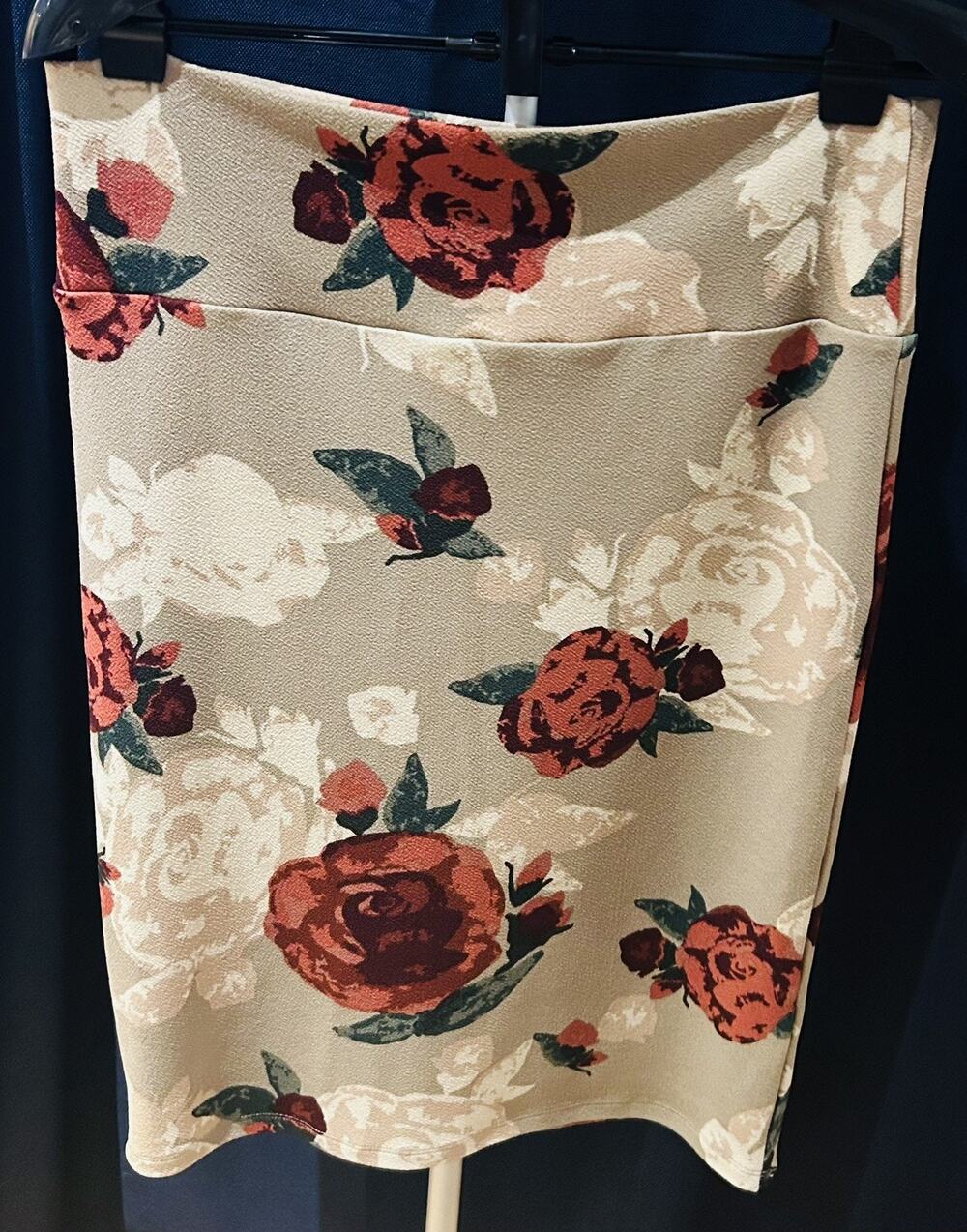 Lularoe Rose Pencil Skirt Women's size L